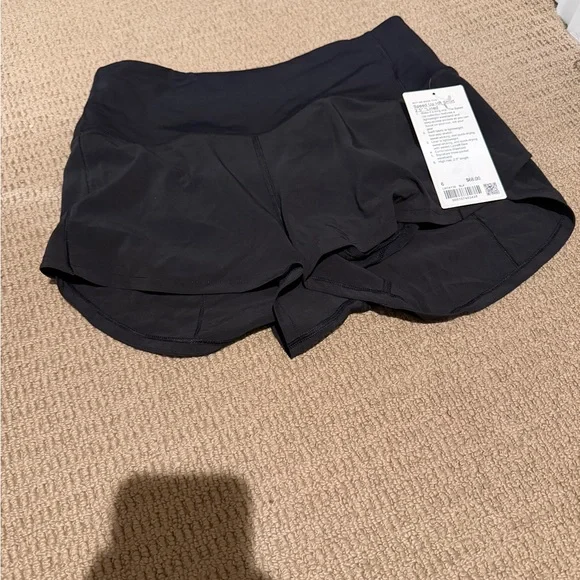 Lululemon Speed Up High-Rise Short 2.5” NWT - Picture 3 of 7